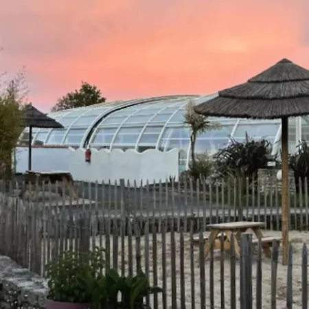 Mobil-home Animaux Admis - 4 Pers. - Api-1-52-2425 Le Château-dʼOléron